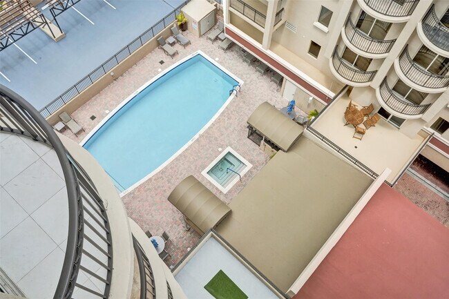 Building Photo - 2001 N Ocean Blvd