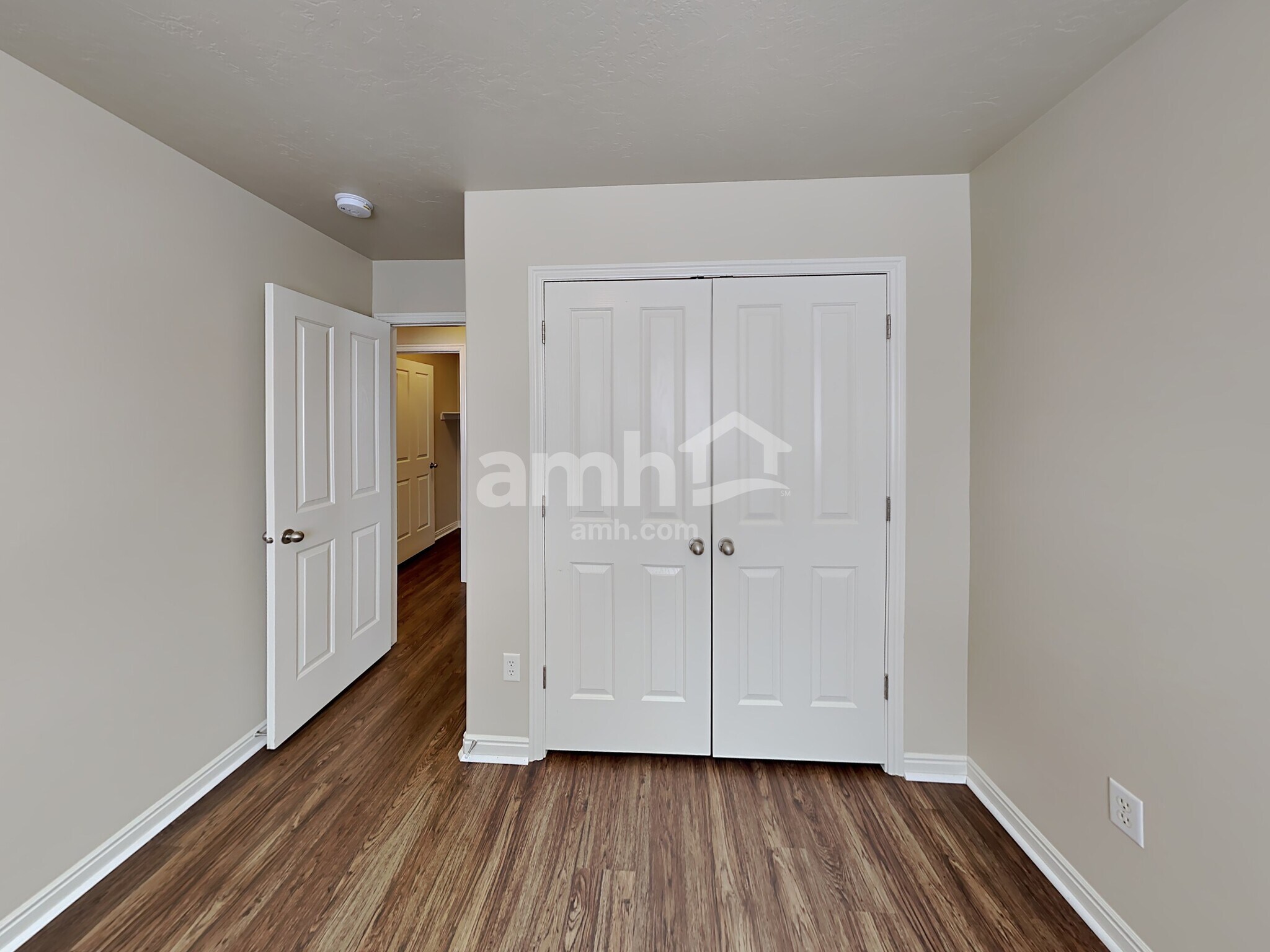 Building Photo - 456 Bountiful Way