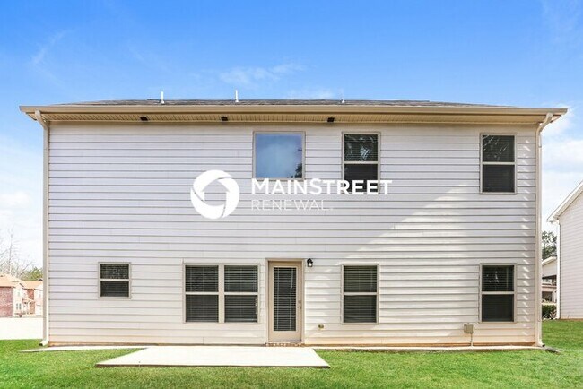 Building Photo - 5 Bedroom Pet-Friendly Home in STOCKBRIDGE, GA with Main Street Renewal