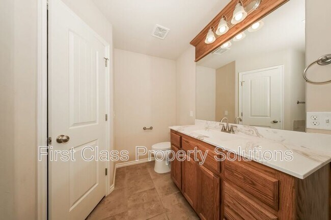 Building Photo - 19613 Allergando Ln