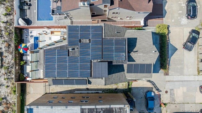 Building Photo - 11 Michigan St