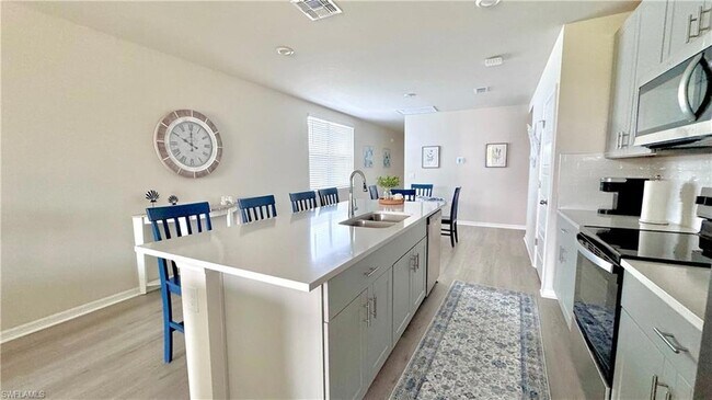 Building Photo - 44440 Cable Crk Dr