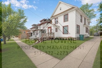 Building Photo - 810 W Genesee St