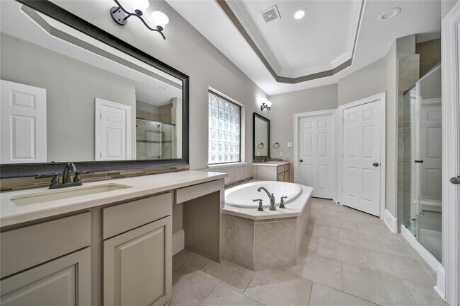 Building Photo - 17506 Mineral Bluff Ln