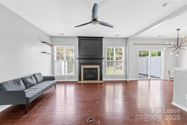 Building Photo - 15627 Canmore Street