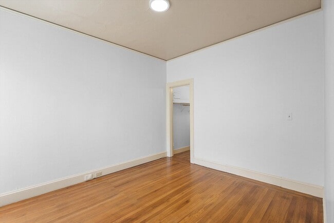 Building Photo - 1801 Alameda Ave