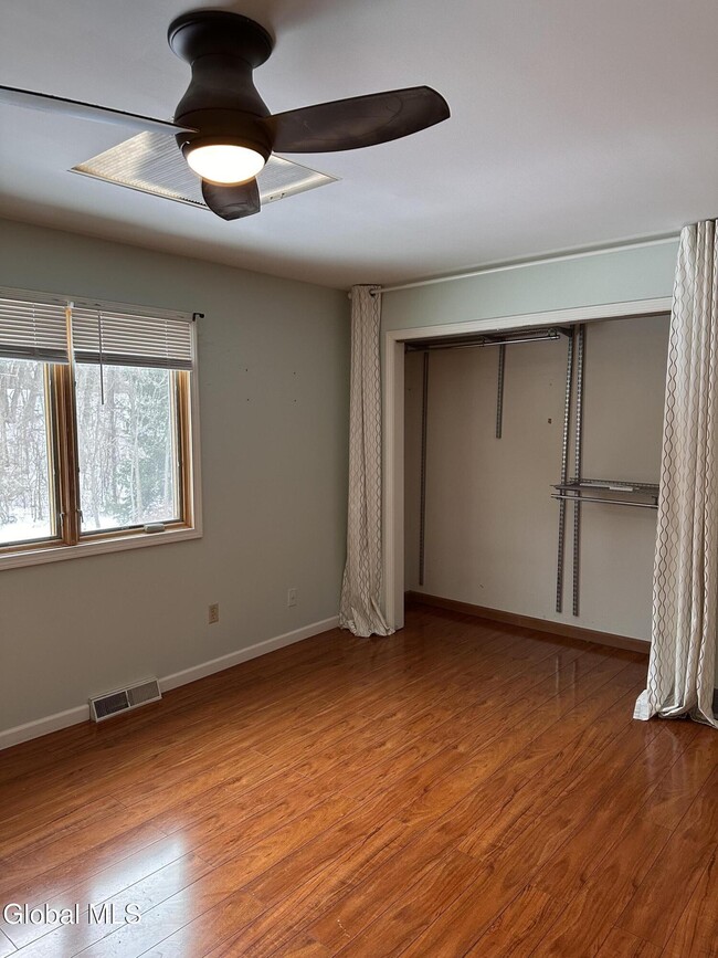 Building Photo - 46 Velina Dr