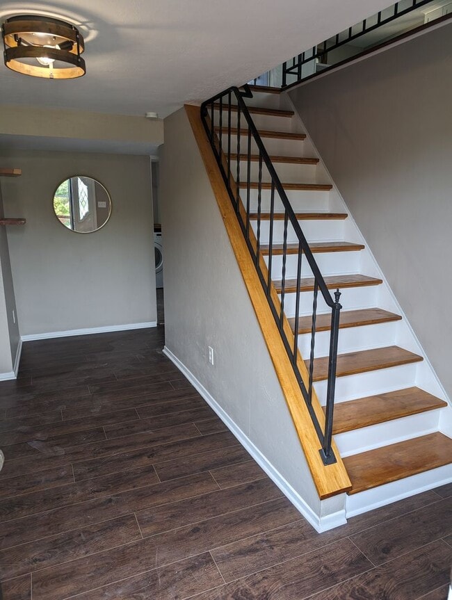 Building Photo - **********Brand new and Updated***Must see...
