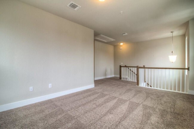 Building Photo - 7411 Pantherpaw St