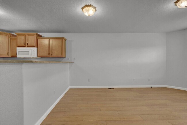 Building Photo - 9429 Fence Post Ct