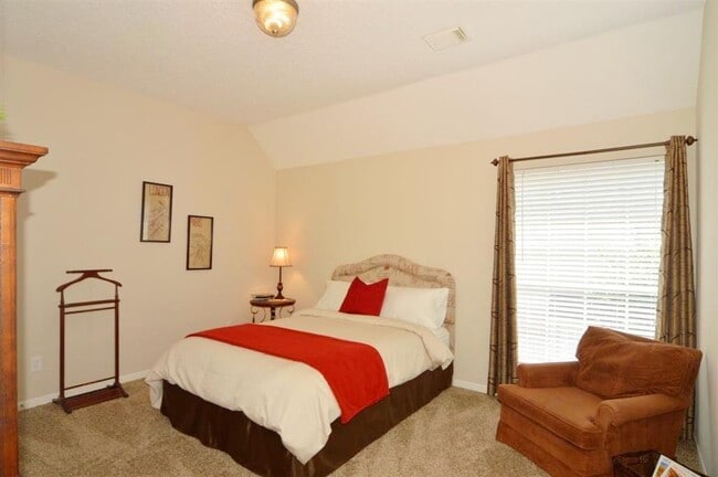 Building Photo - 4103 Walnut Pond Dr