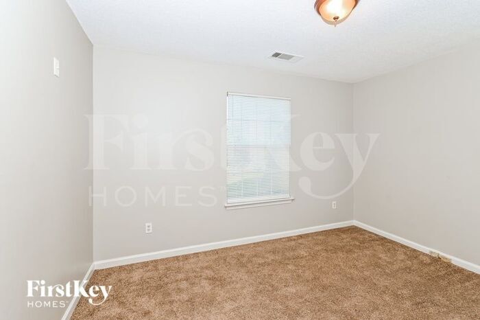 Building Photo - 7678 Breeze Wood Cove