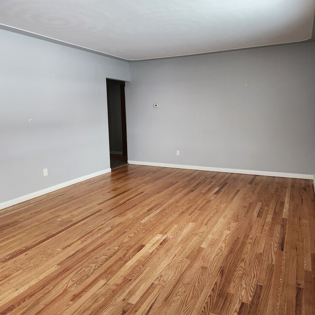 Building Photo - 3584 Allison St