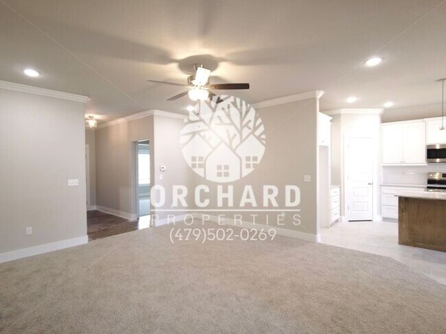 Building Photo - Tontitown- Single-Family Home- 4 Bedroom A...