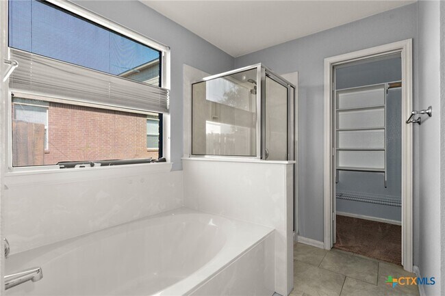 Building Photo - 3308 Catalina Dr