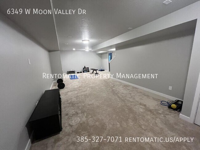 Building Photo - 6349 W Moon Vly Dr