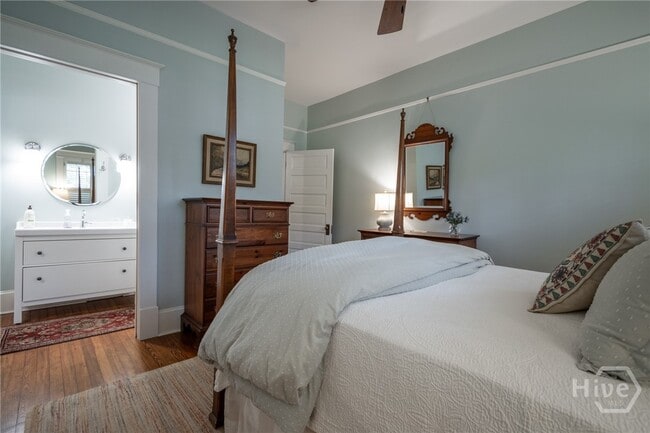 Building Photo - 290 Milledge Cir