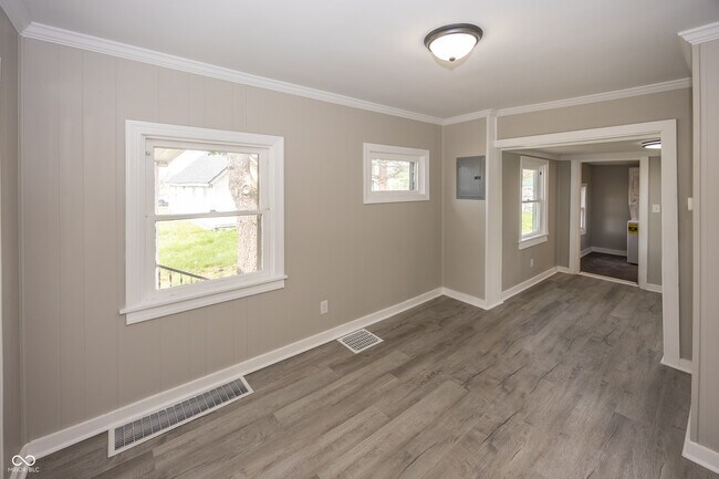 Building Photo - 3012 E Minnesota St