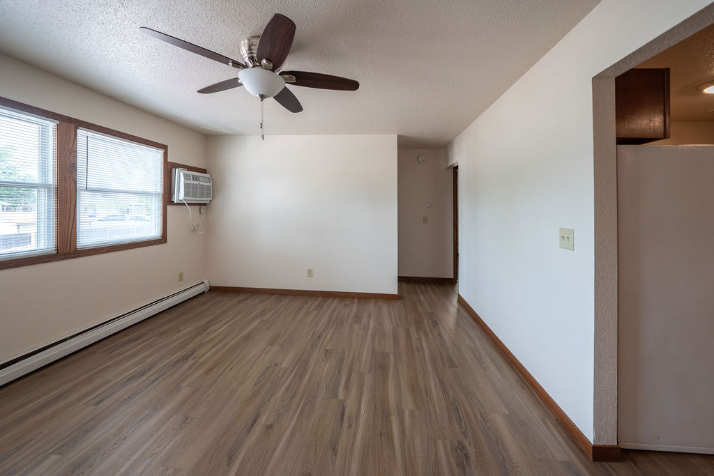 Building Photo - 3505 S West Ave