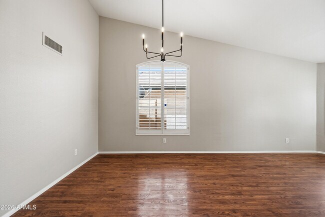 Building Photo - 4512 E Mossman Rd