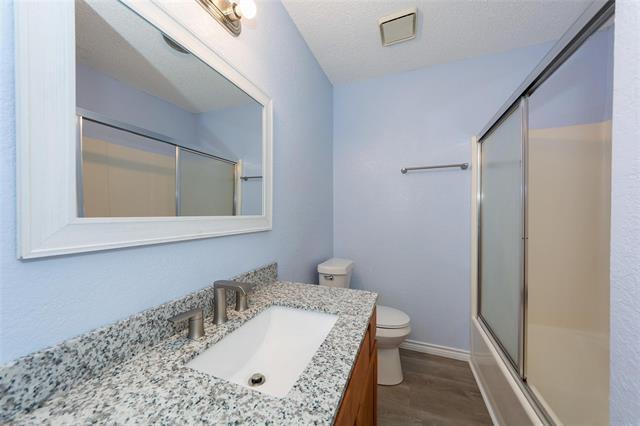 Building Photo - 1826 Family Cir