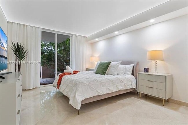 Building Photo - 17555 Atlantic Blvd