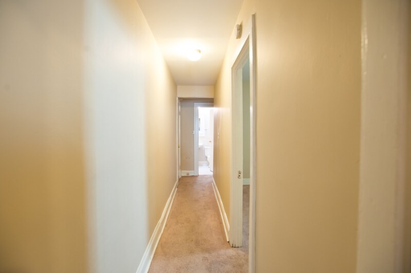 Building Photo - 1603 N Van Buren St