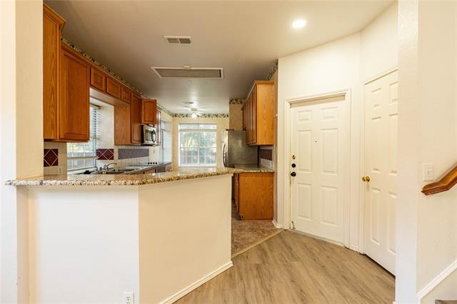 Building Photo - 3925 Cobblestone Ct