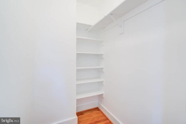 Building Photo - 1575 Spring Pl NW