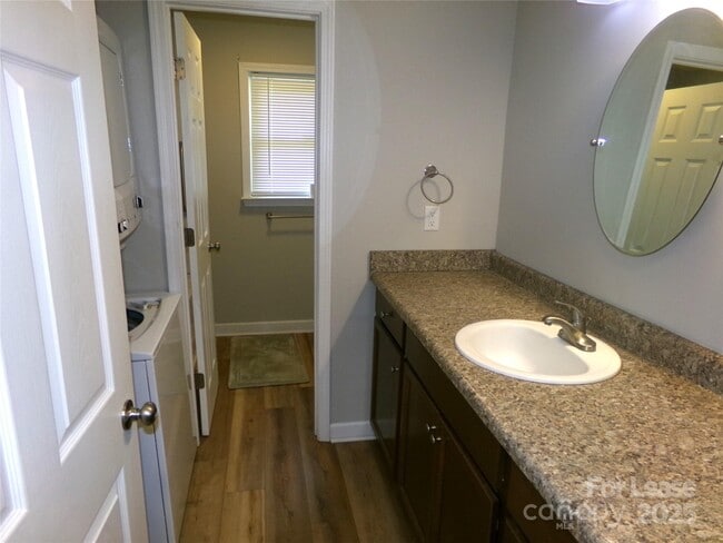Building Photo - 40119 NC-740
