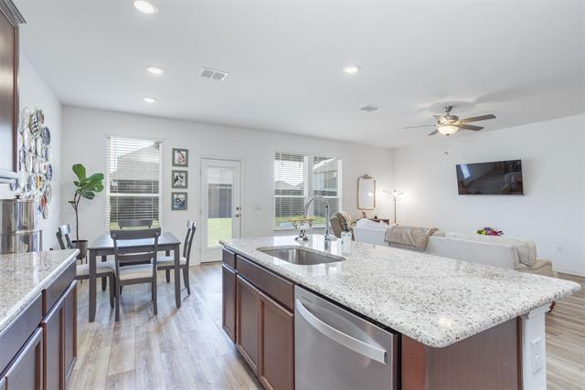 Building Photo - 1104 Elijah Dr