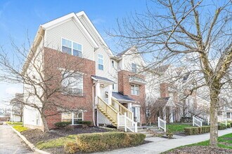 Building Photo - 821 Nela View Rd