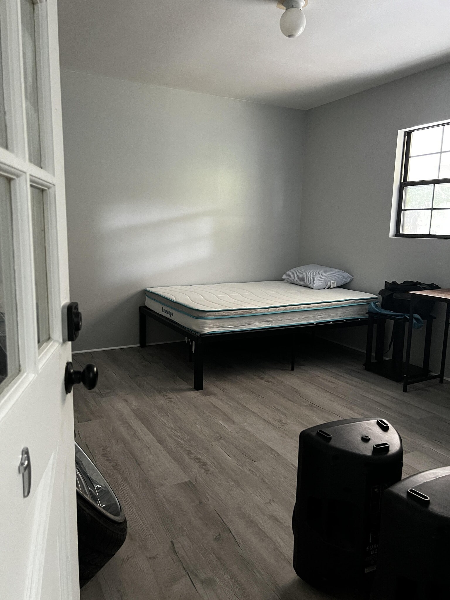 Building Photo - 1818 Blossom Ter