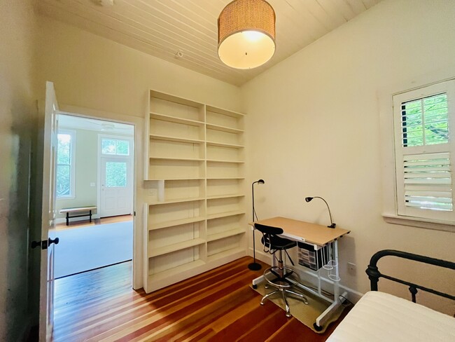 Building Photo - 83 Washington Ave