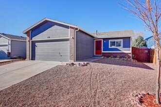 Building Photo - $2,100.00 - 3 bedroom, 2 bathroom, Single ...
