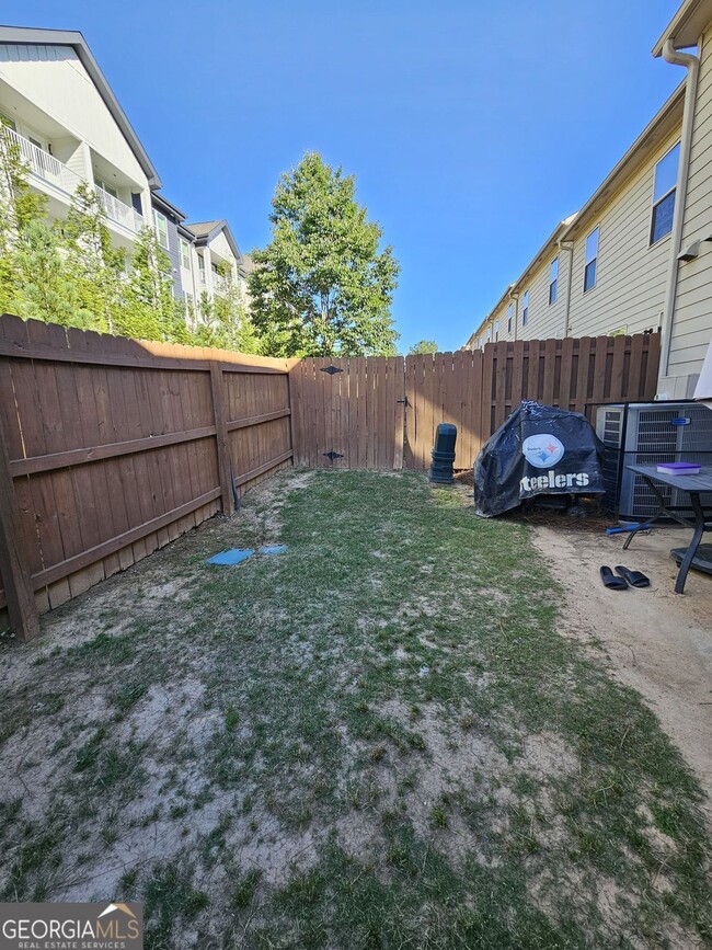 Building Photo - 5747 Radford Loop