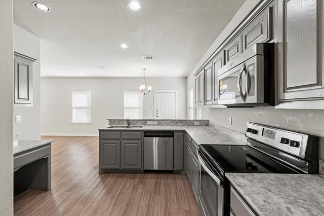 Building Photo - 9930 Ironhorse Dr