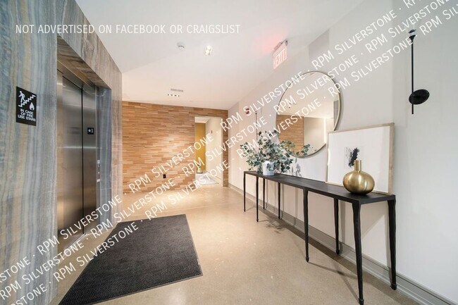 Building Photo - 120 S Broadway St