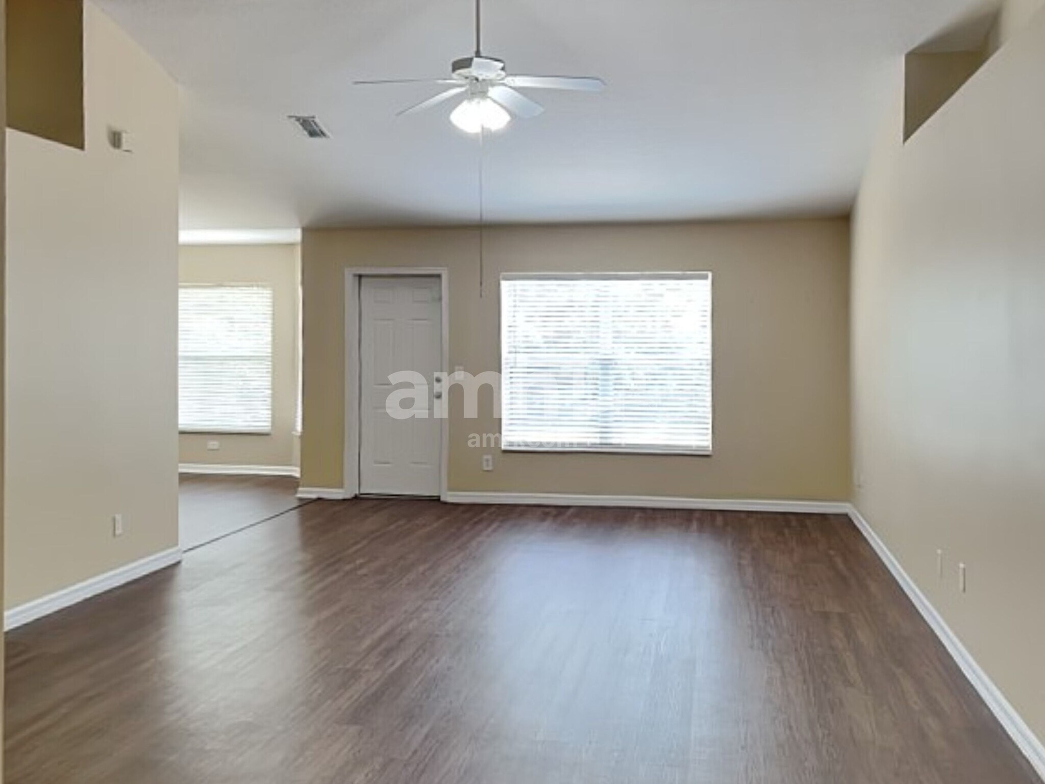 Building Photo - 3608 Doe Run Dr