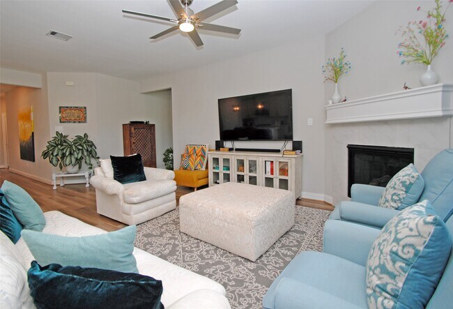 Building Photo - 24818 Harvest Elm Ct