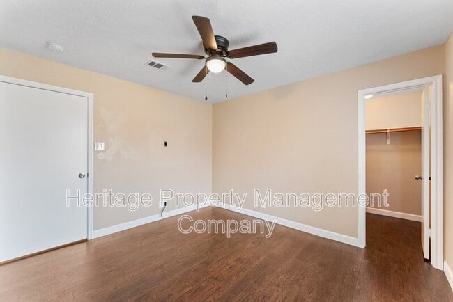 Building Photo - 13115 Almond Bend Dr