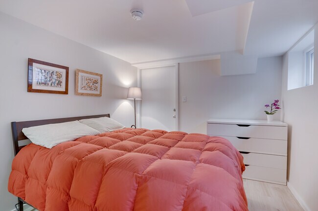 Building Photo - 2524 13th St NW