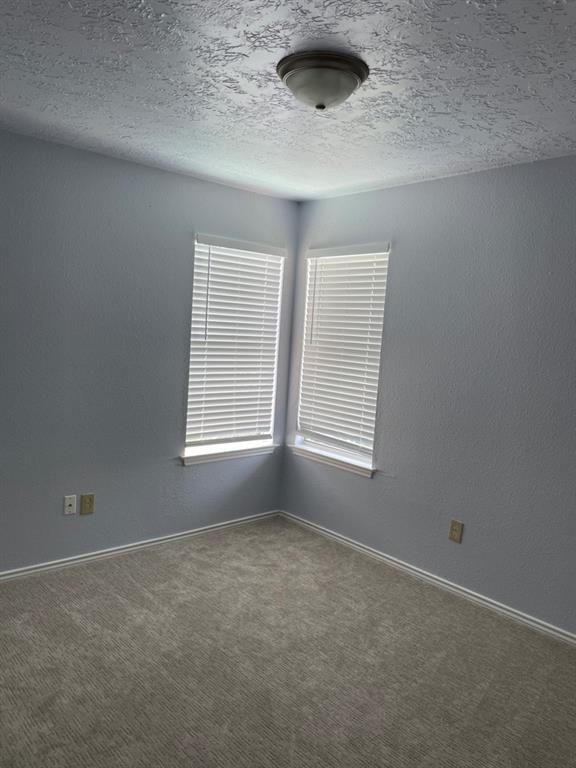 Building Photo - 2108 Zephyr Ln