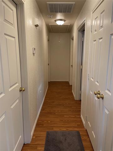 Building Photo - 3204 Highview Ct