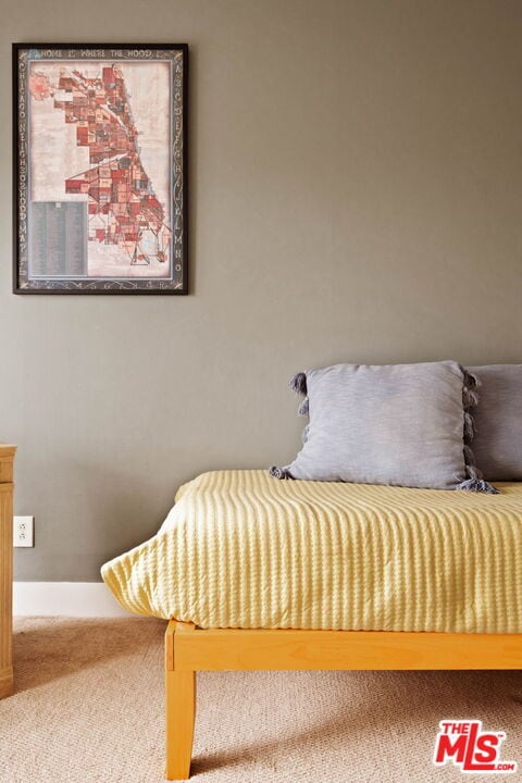 Building Photo - 303 Mavis Dr