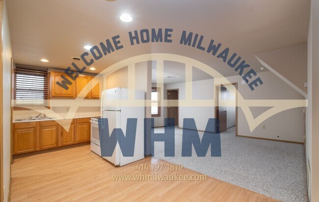 Building Photo - Bay View Gem: Convenience & Comfort Await!