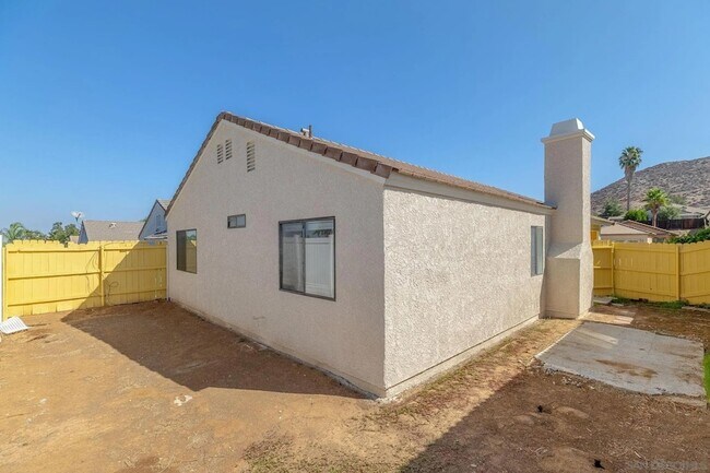 Building Photo - 27971 Red Dawn Dr