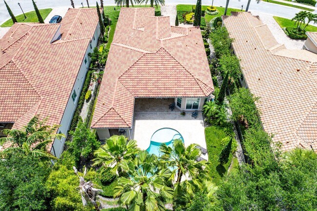 Building Photo - 12121 Sunnydale Dr