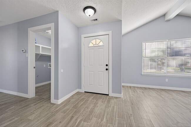 Building Photo - 4922 Comal River Loop