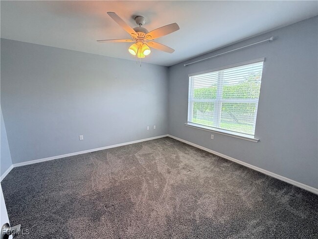 Building Photo - 4387 Dutchess Park Rd